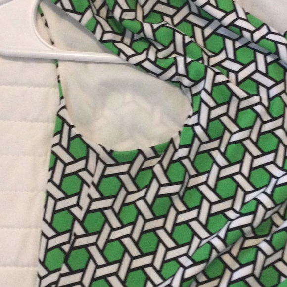 Maggy London green patterned dress size 4 - Picture 6 of 6